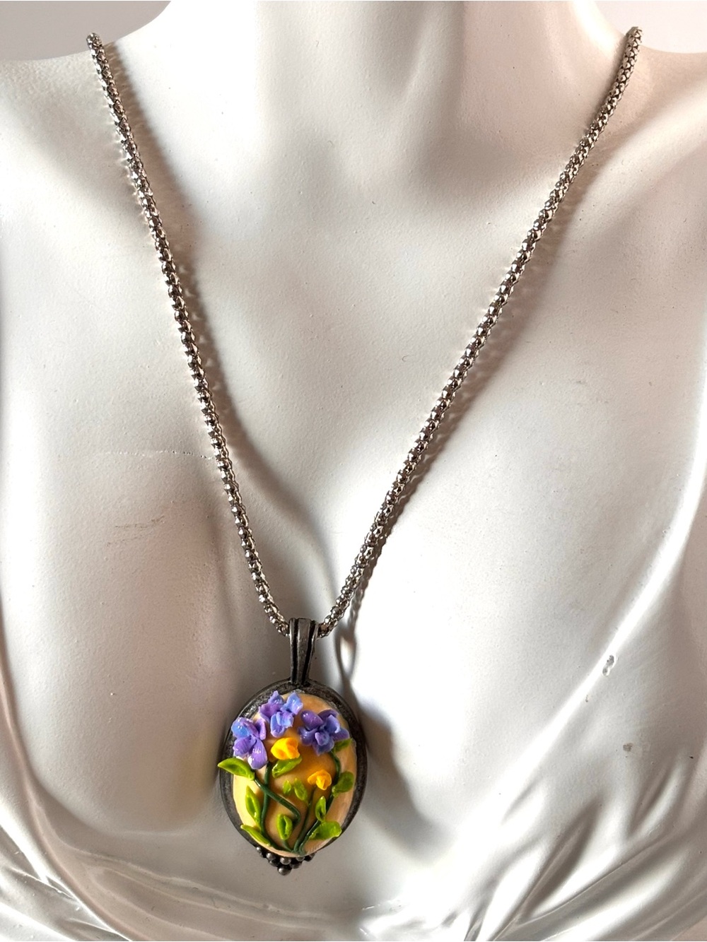 🌸 Handmade Polymer Clay Floral Garden Pendant Necklace